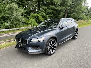 2021 Volvo V60 Cross Country T5 YV4102WK4M1069943 2021 Volvo V60 Cross Country T5
