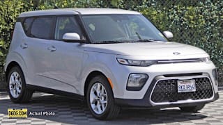 2020 Kia Soul KNDJ23AU6L7041598 2020 Kia Soul