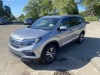 2017 Honda Pilot EX-L w/Honda Sensing 5FNYF6H63HB064513 2017 Honda Pilot EX-L w/Honda Sensing