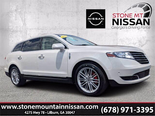 2017 Lincoln MKT Elite 2LMHJ5AT2HBL00607 2017 Lincoln MKT Elite