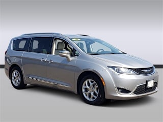 2020 Chrysler Pacifica Limited 2C4RC1GG8LR143831 2020 Chrysler Pacifica Limited