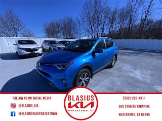 2017 Toyota RAV4 2T3RFREV7HW673082 2017 Toyota RAV4