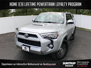 2018 Toyota 4Runner TRD Off-Road Premium JTEBU5JR3J5599788 2018 Toyota 4Runner TRD Off-Road Premium