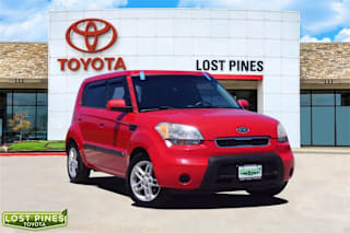 2010 Kia Soul + KNDJT2A22A7064380 2010 Kia Soul +