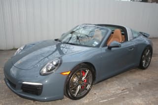 2017 Porsche 911 WP0BB2A98HS137120 2017 Porsche 911