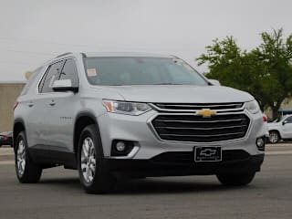 2018 Chevrolet Traverse LT Cloth 1GNERGKW4JJ263679 2018 Chevrolet Traverse LT Cloth