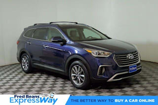 2018 Hyundai Santa Fe SE KM8SNDHF9JU283658 2018 Hyundai Santa Fe SE