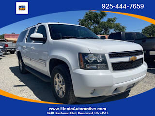 2014 Chevrolet Suburban LT 1500 1GNSKJE73ER236179 2014 Chevrolet Suburban LT 1500