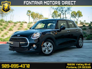 2018 MINI Hardtop 4 Door WMWXU1C54J2F81329 2018 MINI Hardtop 4 Door