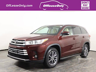 2018 Toyota Highlander XLE 5TDJZRFH1JS844090 2018 Toyota Highlander XLE