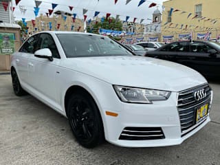 2017 Audi A4 2.0T quattro Premium WAUANAF48HN032972 2017 Audi A4 2.0T quattro Premium