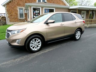 2019 Chevrolet Equinox LT 2GNAXKEVXK6185465 2019 Chevrolet Equinox LT