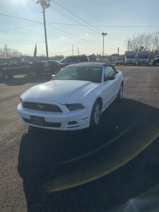 2013 Ford Mustang V6 Premium 1ZVBP8EM2D5276359 2013 Ford Mustang V6 Premium
