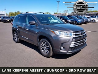 2018 Toyota Highlander XLE 5TDJZRFH6JS861497 2018 Toyota Highlander XLE