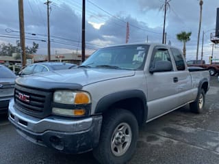 2004 GMC Sierra 1500 2GTEK19V341303305 2004 GMC Sierra 1500