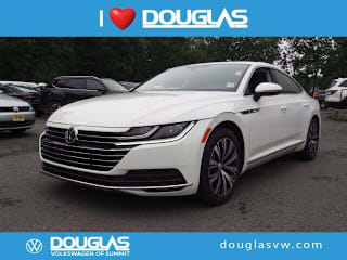 2019 Volkswagen Arteon 2.0T SE 4Motion WVWBR7AN1KE008860 2019 Volkswagen Arteon 2.0T SE 4Motion
