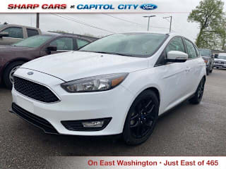2016 Ford Focus SE 1FADP3K22GL295288 2016 Ford Focus SE