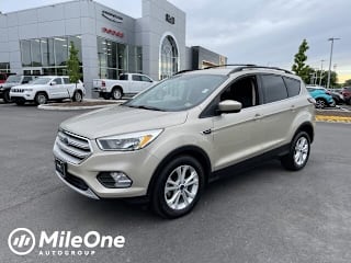 2018 Ford Escape SE 1FMCU0GD5JUB02653 2018 Ford Escape SE
