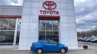2013 Ford Fiesta SE 3FADP4BJ6DM213277 2013 Ford Fiesta SE