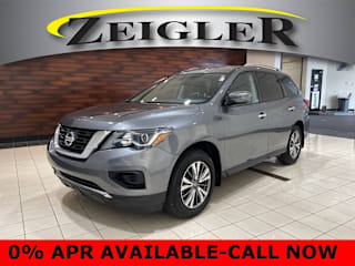 2018 Nissan Pathfinder S 5N1DR2MM0JC643699 2018 Nissan Pathfinder S