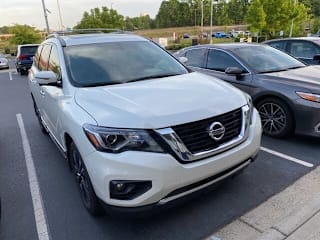 2017 Nissan Pathfinder Platinum 5N1DR2MN8HC676064 2017 Nissan Pathfinder Platinum