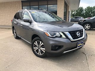 2018 Nissan Pathfinder S 5N1DR2MM7JC665814 2018 Nissan Pathfinder S