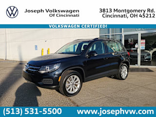 2017 Volkswagen Tiguan WVGBV7AXXHK047661 2017 Volkswagen Tiguan