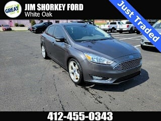 2016 Ford Focus Titanium 1FADP3J24GL257496 2016 Ford Focus Titanium