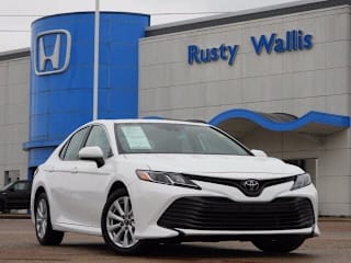 2019 Toyota Camry LE 4T1B11HK1KU253773 2019 Toyota Camry LE