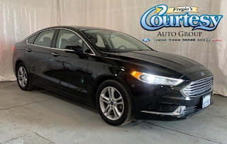 2018 Ford Fusion SE 3FA6P0HDXJR190779 2018 Ford Fusion SE