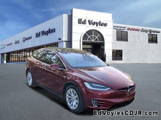 2016 Tesla Model X 5YJXCBE47GFS00477 2016 Tesla Model X