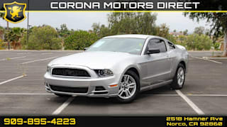 2014 Ford Mustang V6 1ZVBP8AM8E5267771 2014 Ford Mustang V6