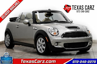 2009 MINI Cooper S WMWMS33579TY08018 2009 MINI Cooper S
