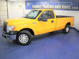 2010 Ford F-150 XL 1FTPF1CV9AKE27421 2010 Ford F-150 XL