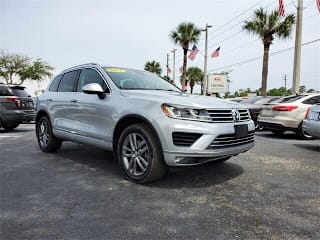 2016 Volkswagen Touareg WVGEF9BP8GD006498 2016 Volkswagen Touareg
