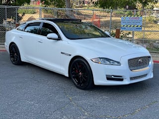2016 Jaguar XJL Portfolio SAJWA2G77G8W01621 2016 Jaguar XJL Portfolio