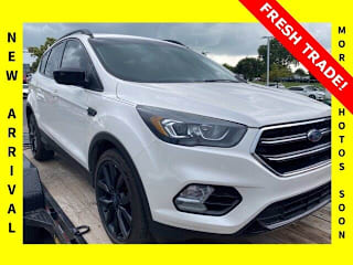 2017 Ford Escape SE 1FMCU0GD1HUD18994 2017 Ford Escape SE