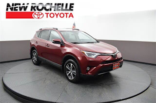 2018 Toyota RAV4 2T3RFREV0JW728557 2018 Toyota RAV4