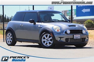 2008 MINI Cooper S WMWMF73538TT91040 2008 MINI Cooper S