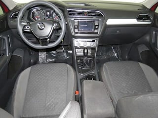 2018 Volkswagen Tiguan 2.0T S 3VV1B7AX0JM038072 2018 Volkswagen Tiguan 2.0T S