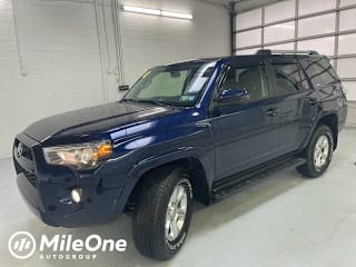 2019 Toyota 4Runner SR5 JTEBU5JR0K5621327 2019 Toyota 4Runner SR5