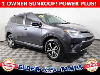 2018 Toyota RAV4 XLE JTMWFREV6JJ741833 2018 Toyota RAV4 XLE