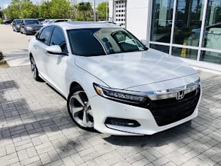 2018 Honda Accord Touring 1HGCV2F94JA016960 2018 Honda Accord Touring