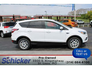 2017 Ford Escape SE 1FMCU0GD3HUC64792 2017 Ford Escape SE