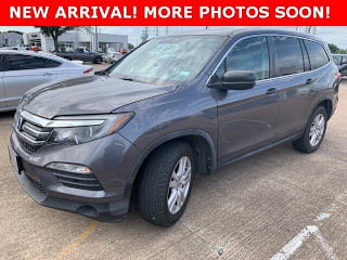 2016 Honda Pilot LX 5FNYF5H16GB015061 2016 Honda Pilot LX
