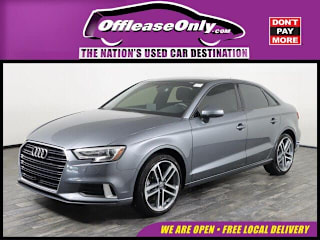 2017 Audi A3 2.0T Premium WAUAUGFF5H1039781 2017 Audi A3 2.0T Premium