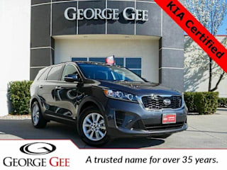 2019 Kia Sorento LX 5XYPGDA39KG452987 2019 Kia Sorento LX