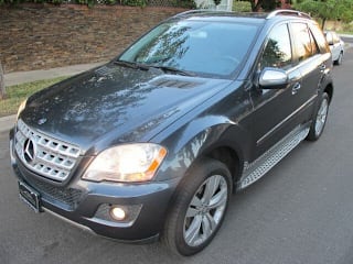 2010 Mercedes-Benz M-Class ML 350 4JGBB5GB6AA542668 2010 Mercedes-Benz M-Class ML 350