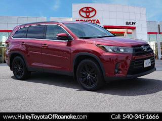 2019 Toyota Highlander SE 5TDJZRFH4KS603772 2019 Toyota Highlander SE