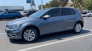 2018 Volkswagen Golf 1.8T S 3VWG17AU7JM277293 2018 Volkswagen Golf 1.8T S